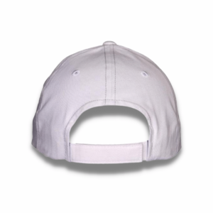 Hinteransicht einer weißen Baseballmütze